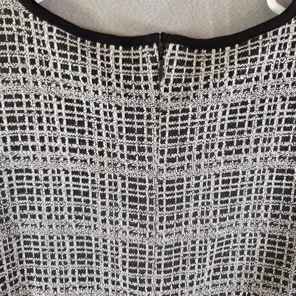 Karl Lagerfeld Paris Black White Tweed Pearl Button A-line Dress Bow Chanel 12 - Picture 5 of 11